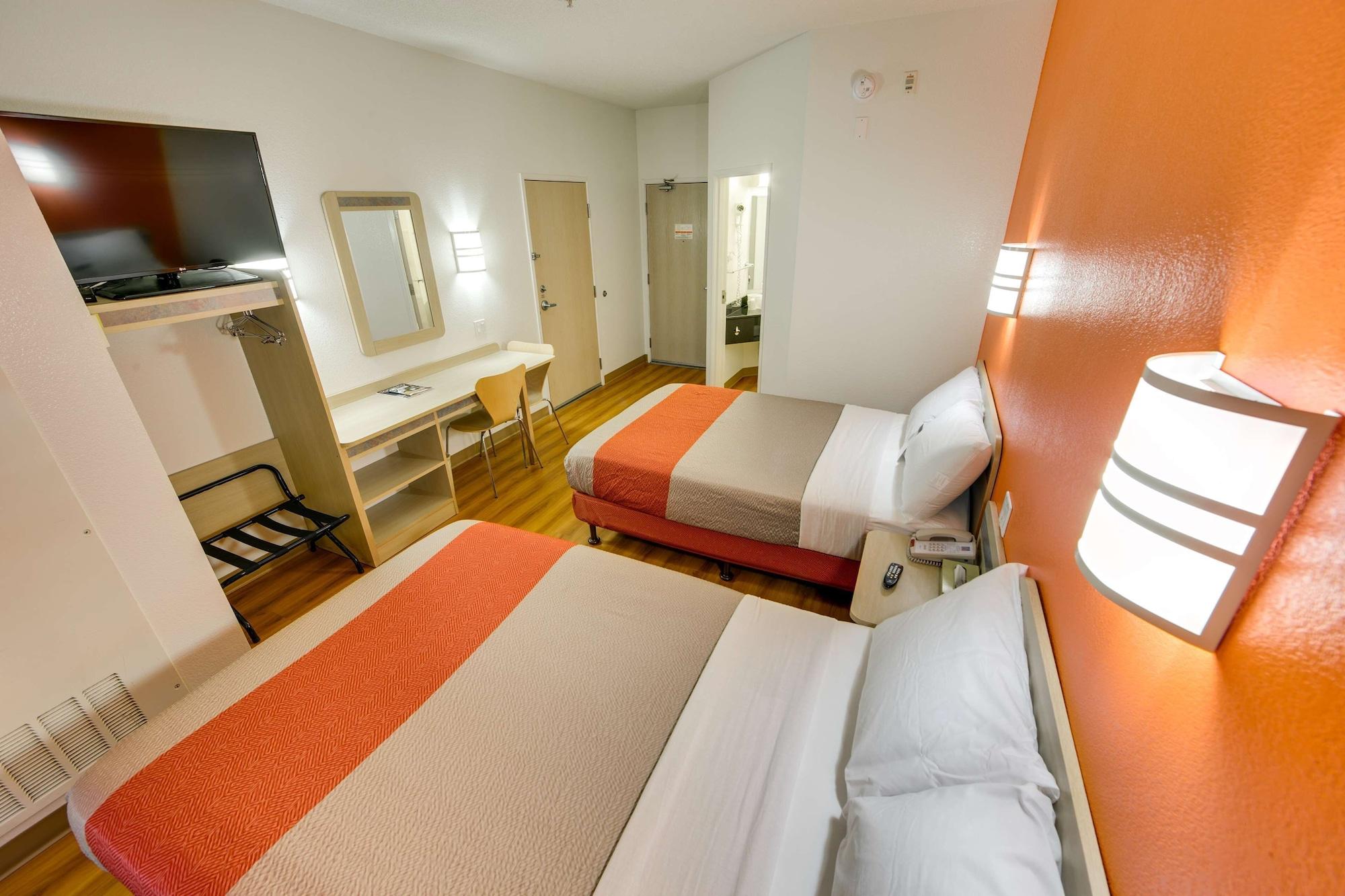 6-brampton, On - Toronto 2*