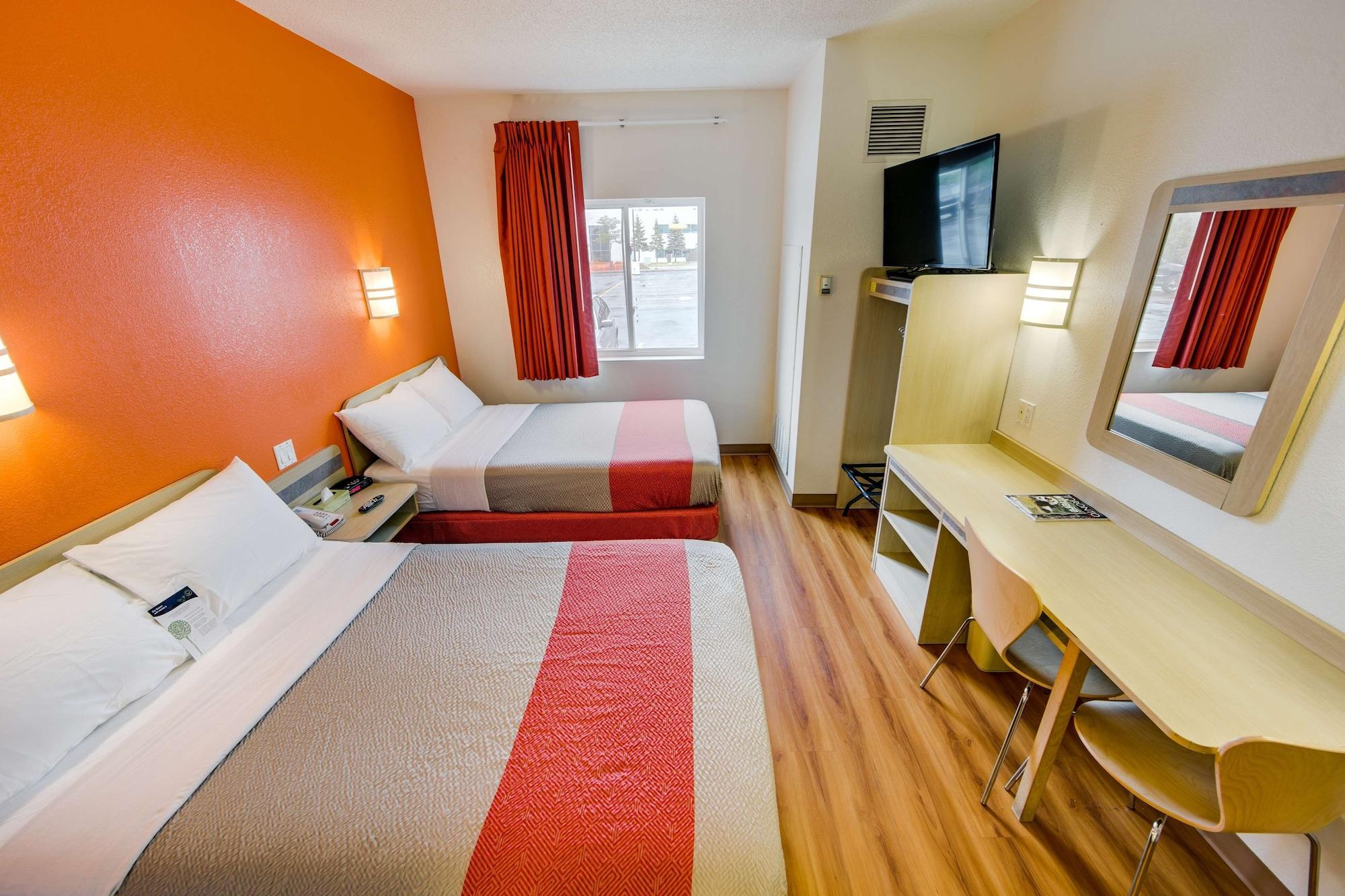 6-brampton, On - Toronto Hotel 2*