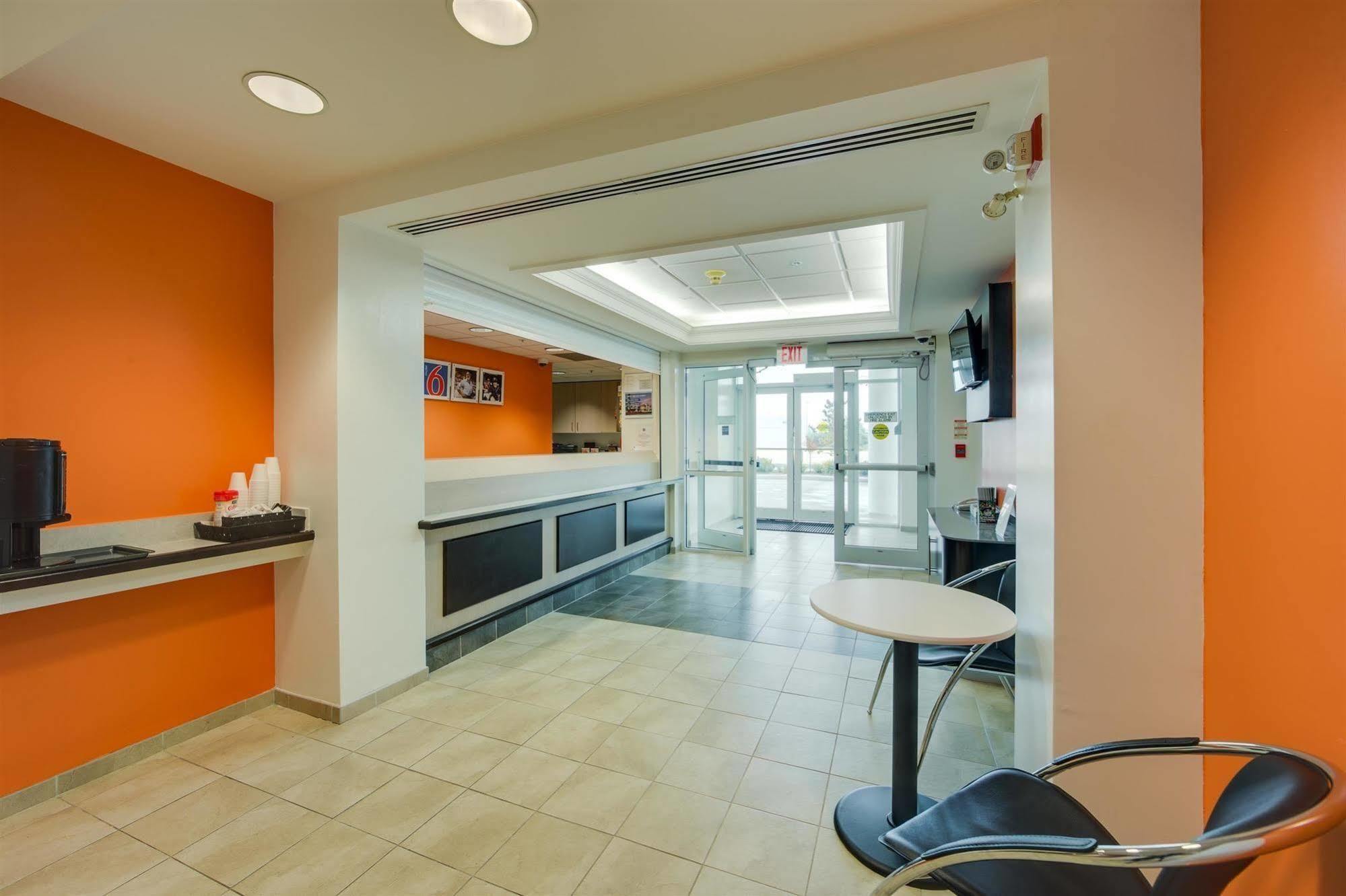 6-brampton, On - Toronto Brampton